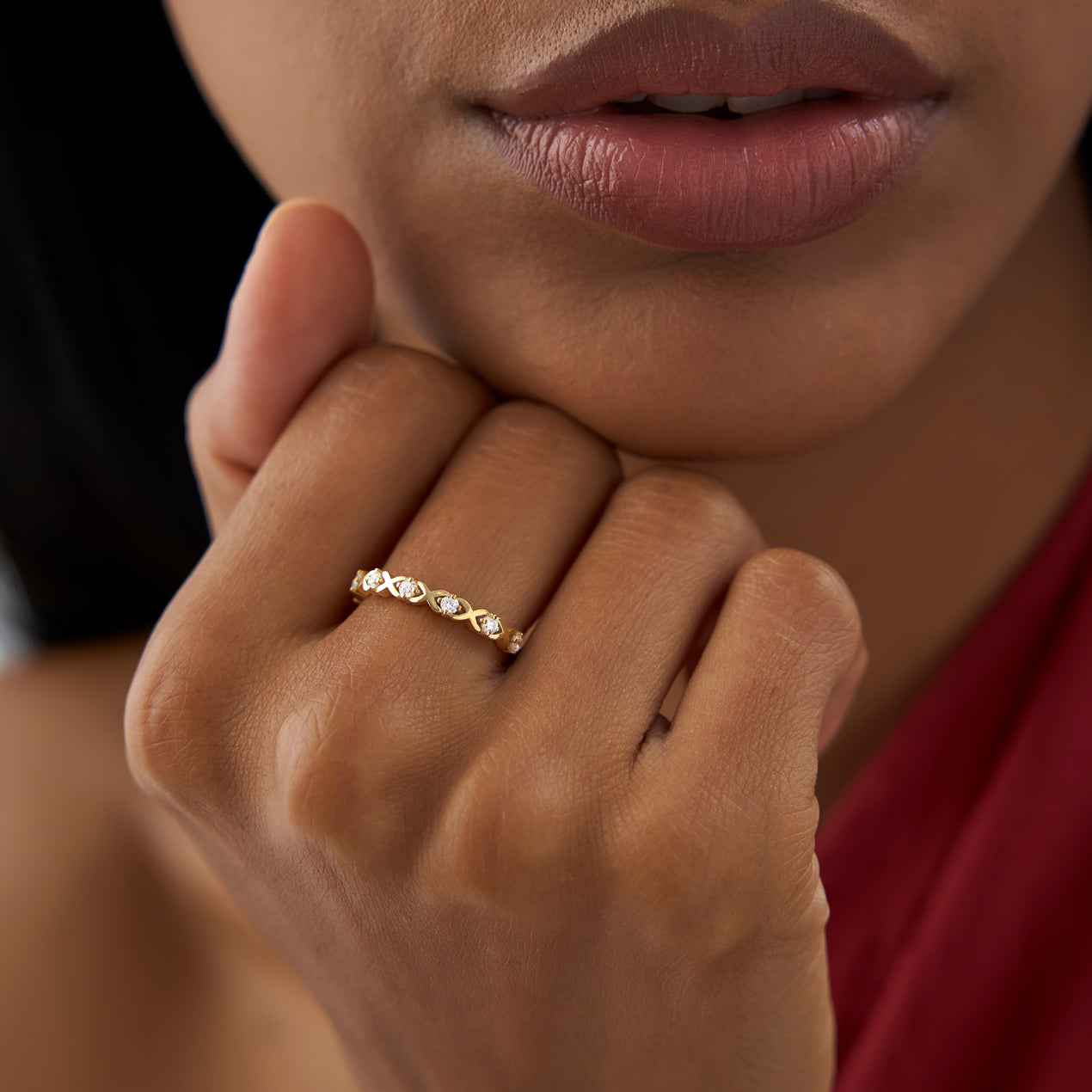 14k X O Design Diamond Wedding RIng