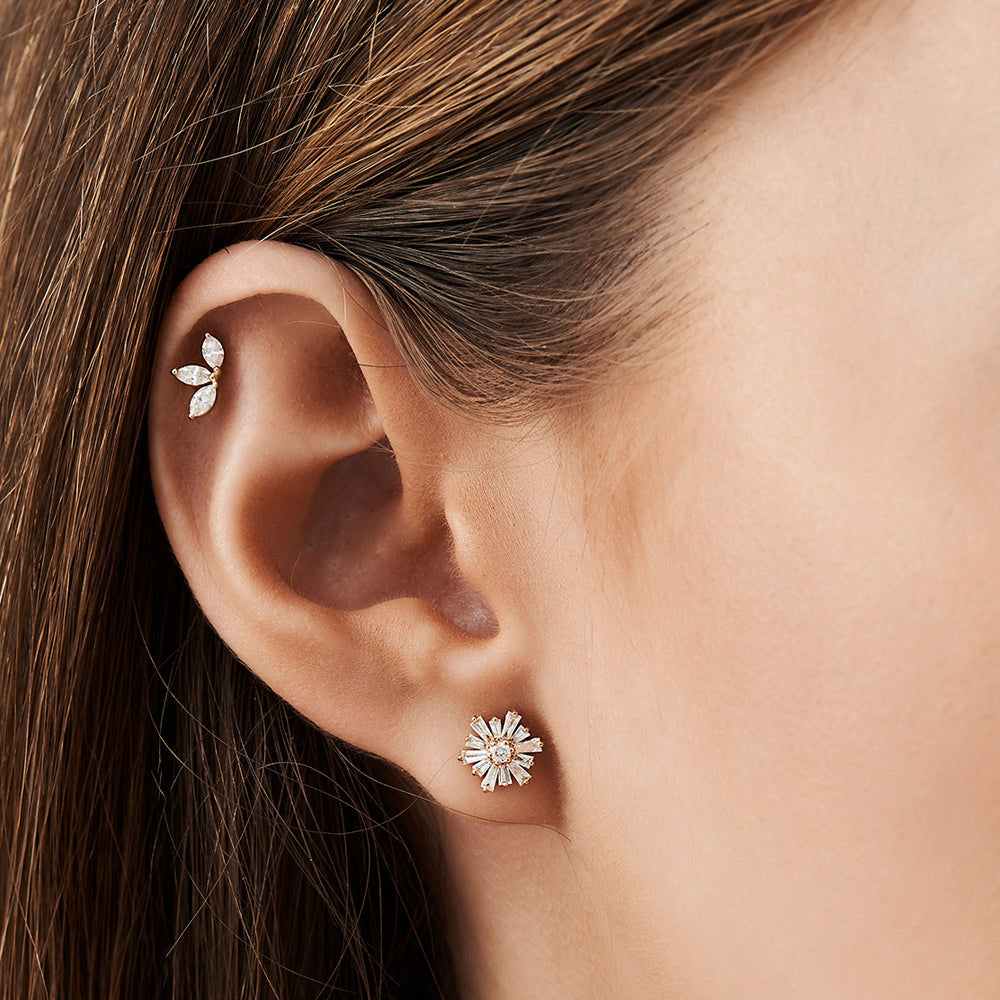 14K Tapered Baguette Diamond Snowflakes Flower Earrings | Gold Floral Stud Earrings for Women | VLOVE Fine Jewelry