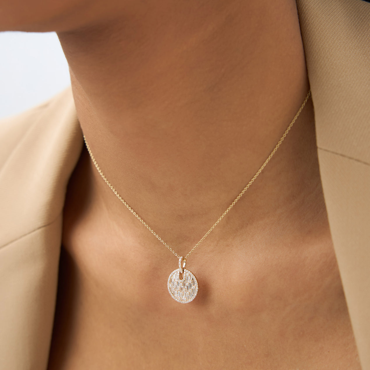 14K Baguette and Round Diamond Disc Necklace | Unique Gold Pendant | Women's Luxury Jewelry | VLOVE