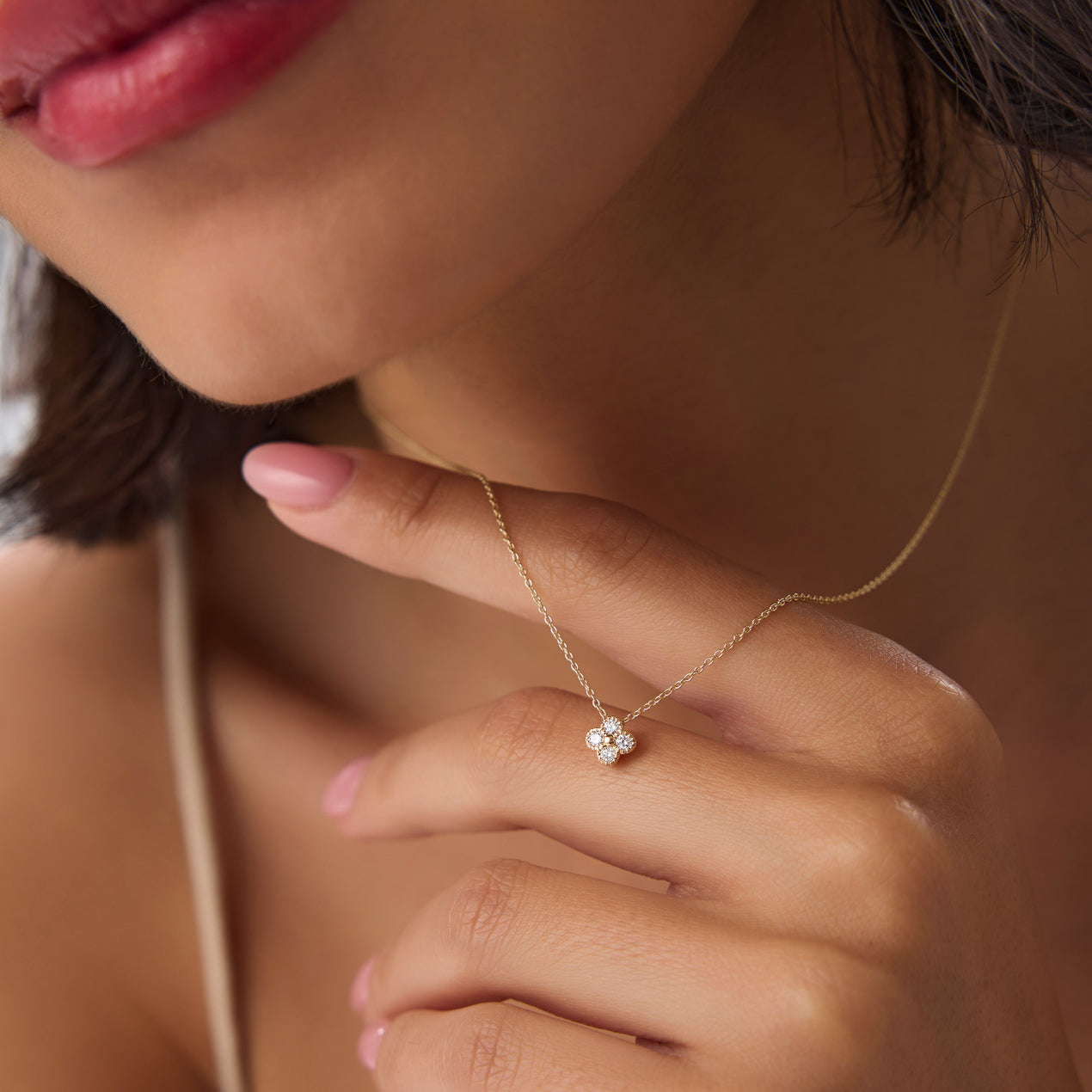 14K Diamond Clover Beaded Necklace | Gold Lucky Charm Pendant | Women's Symbolic Jewelry | VLOVE