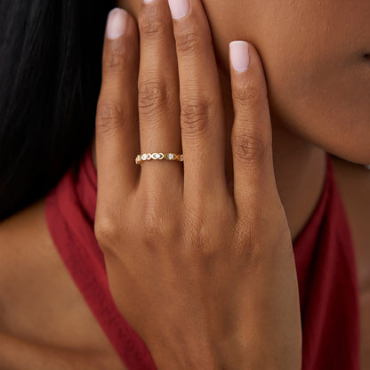 14k X O Design Diamond Wedding RIng
