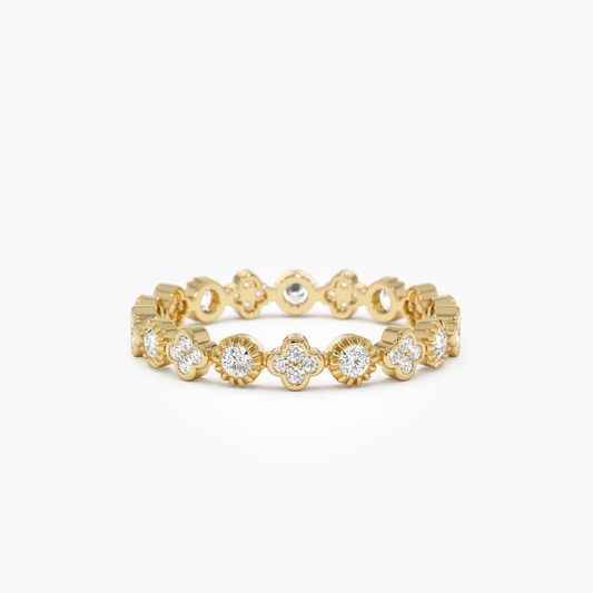 14K Diamond Eternity Bezel and Clover Ring | Four-Leaf Clover & Eternal Circle Design | Lucky Symbolism Jewelry | VLOVE