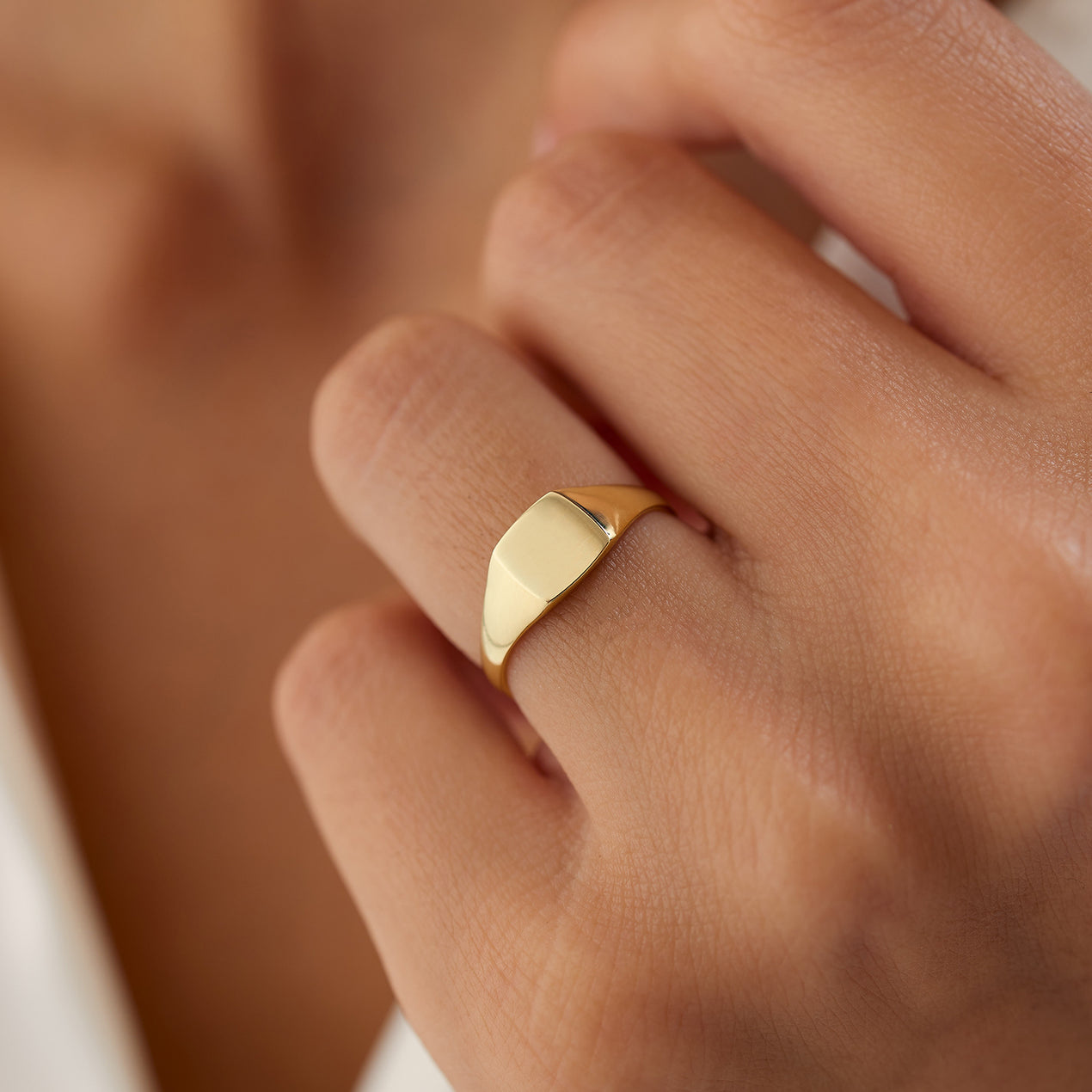 14K Solid Gold Square Signet Ring | Custom Engraving Wedding Band for Men & Women | VLOVE
