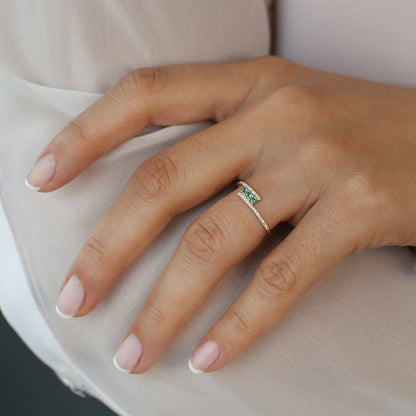 14K Cross Over Diamond Ring | Round Emerald Accents | Vintage Inspired Stackable Band | VLOVE