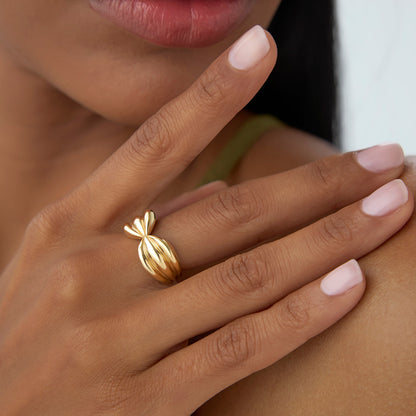 14K Gold Bowknot Ring | Vintage Style Sculpted Dome Band | 10MM Statement Jewelry for Women | VLOVE