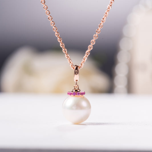 Youth style pearl pendant
